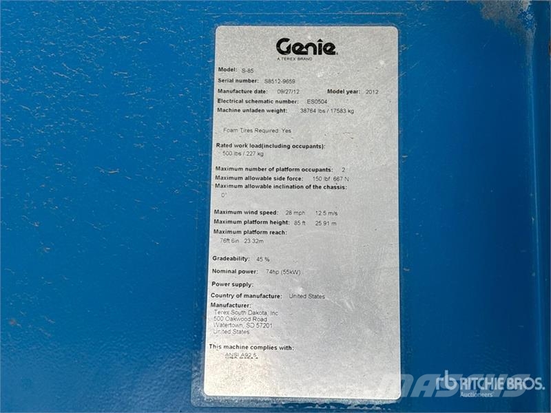 Genie S85 4WD Diesel Telescopic Boom Lift 견인식 전동이동 리프트