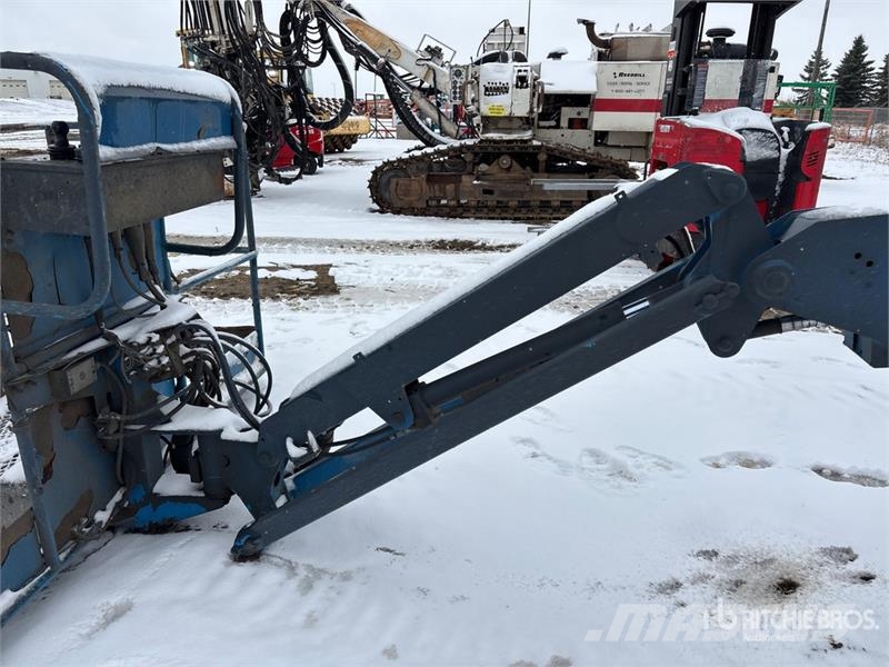 Genie S85 4WD Diesel Telescopic Boom Lift 견인식 전동이동 리프트
