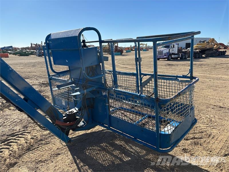 Genie S85 4WD Diesel Telescopic Boom Lift Telescopic boom lifts