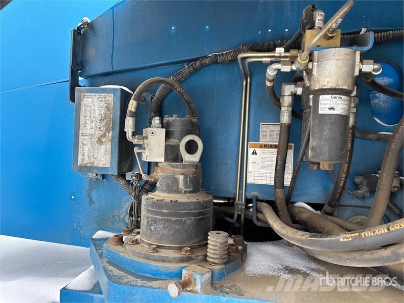 Genie S85 4WD Diesel Telescopic Boom Lift 견인식 전동이동 리프트
