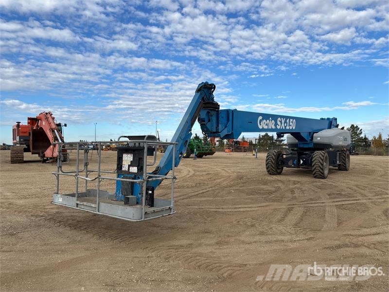 Genie SX-150 4WD Diesel Telescopic Boom Lift Telescopic boom lifts