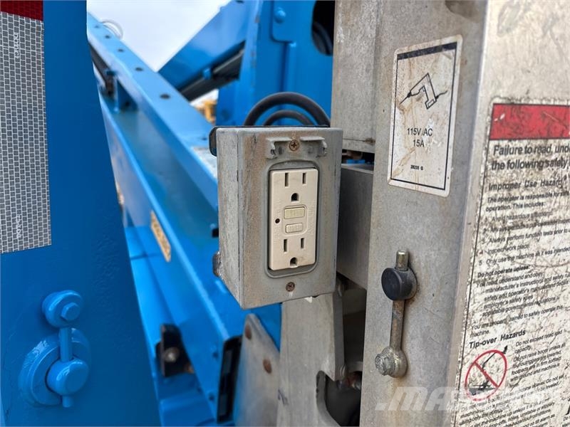 Genie TZ-34 Towable Lift Pótkocsira szerelt emelők és állványok