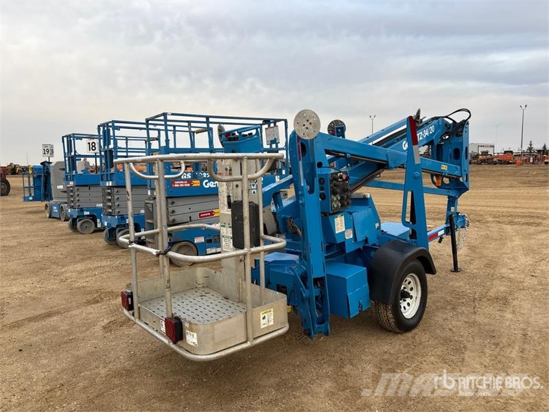 Genie TZ-34 Towable Lift Pótkocsira szerelt emelők és állványok