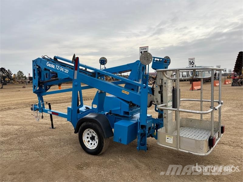 Genie TZ-34 Towable Lift Pótkocsira szerelt emelők és állványok
