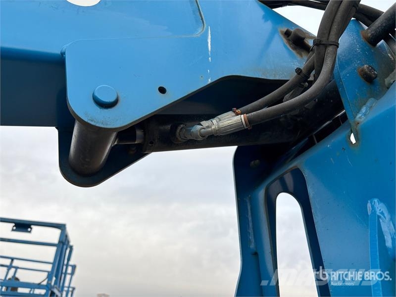Genie TZ-34 Towable Lift Pótkocsira szerelt emelők és állványok
