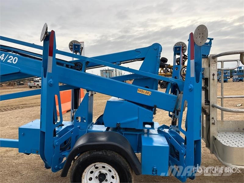 Genie TZ-34 Towable Lift Pótkocsira szerelt emelők és állványok