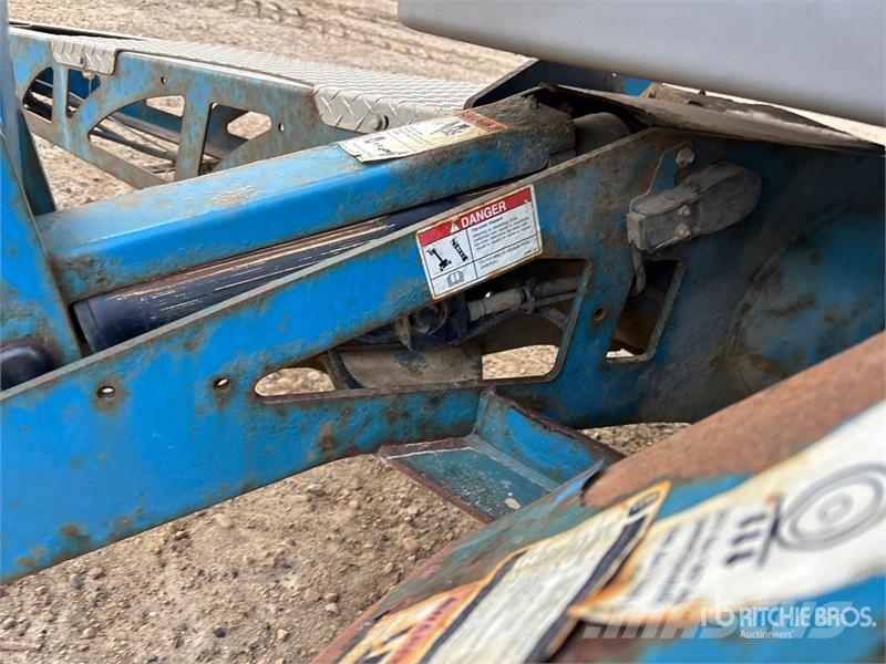 Genie TZ-50 Towable Lift (Inoperable) Trailer mounted platforms