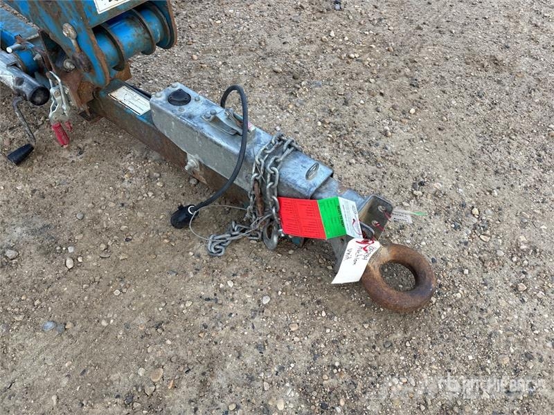 Genie TZ-50 Towable Lift (Inoperable) Trailer mounted platforms
