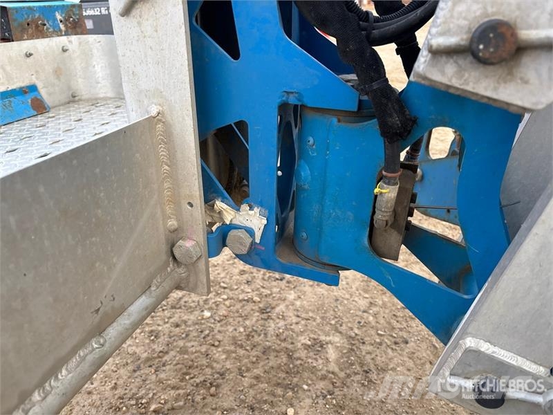 Genie TZ-50 Towable Lift (Inoperable) Trailer mounted platforms