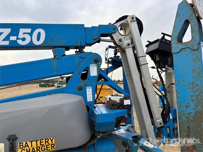 Genie TZ-50 Towable Lift (Inoperable) Trailer mounted platforms