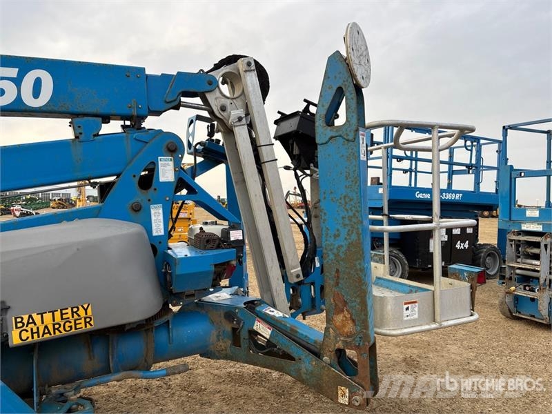 Genie TZ-50 Towable Lift (Inoperable) Trailer mounted platforms