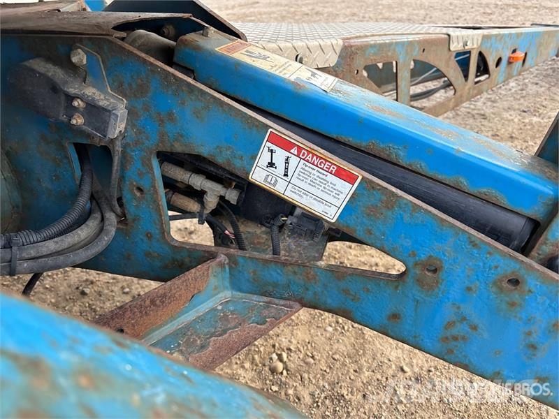 Genie TZ-50 Towable Lift (Inoperable) Trailer mounted platforms