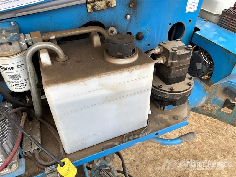 Genie TZ-50 Towable Lift (Inoperable) Trailer mounted platforms