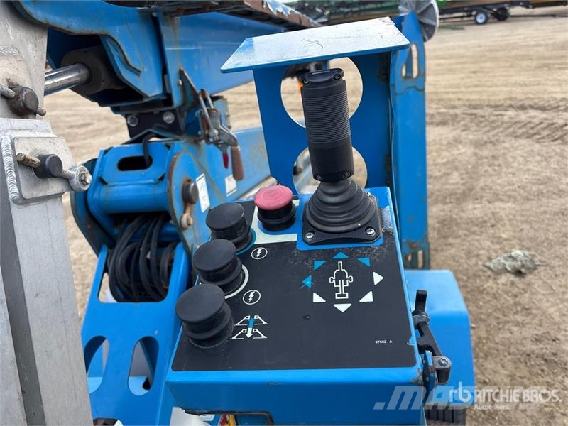 Genie TZ-50 Towable Lift (Inoperable) Trailer mounted platforms