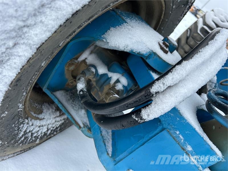 Genie Z45/25 4WD Dual Fuel Articulating Boom Lift (Inope Gelenkteleskoparbeitsbühnen