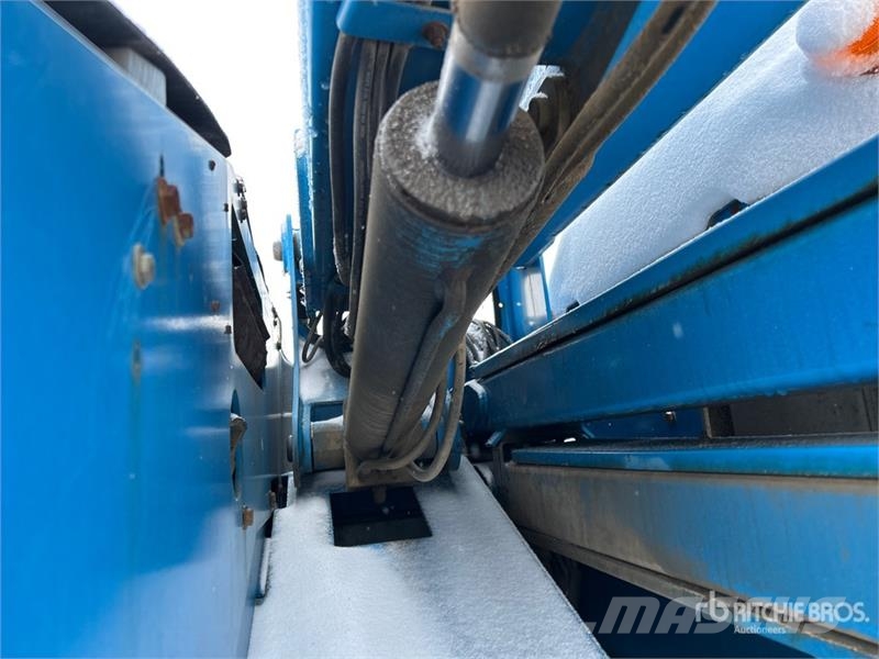 Genie Z45/25 4WD Dual Fuel Articulating Boom Lift (Inope Gelenkteleskoparbeitsbühnen