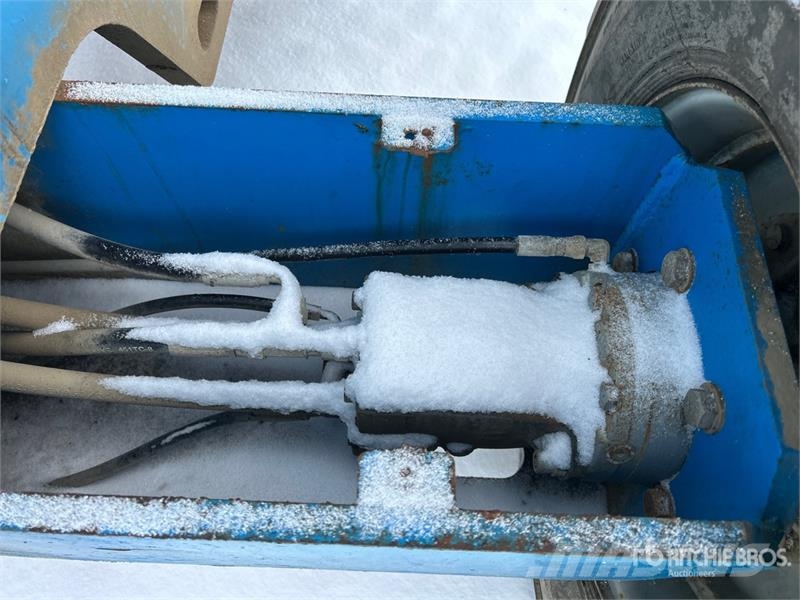 Genie Z45/25 4WD Dual Fuel Articulating Boom Lift (Inope Gelenkteleskoparbeitsbühnen