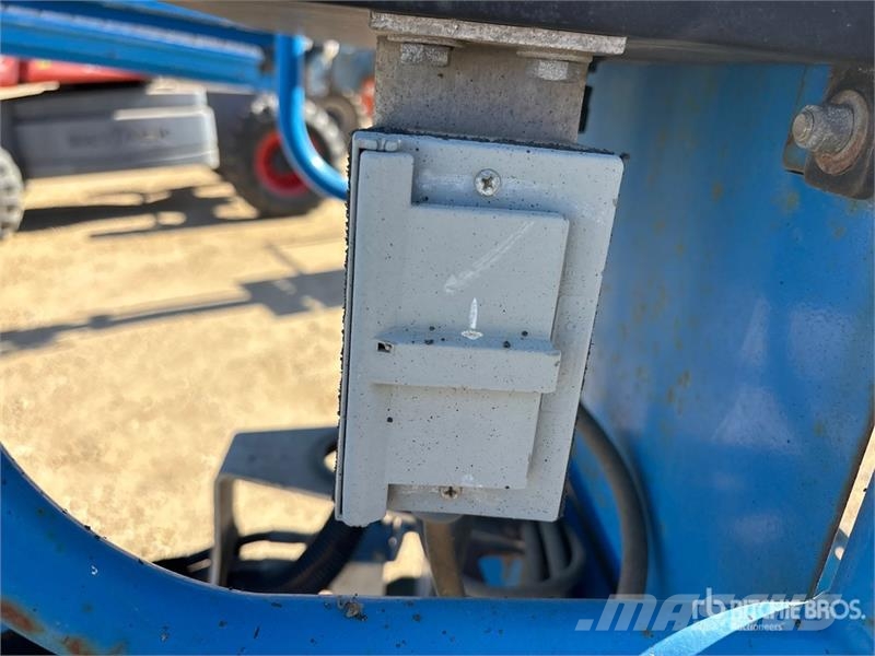 Genie Z45/25J 4WD Diesel Articulating Boom Lift Gelenkteleskoparbeitsbühnen