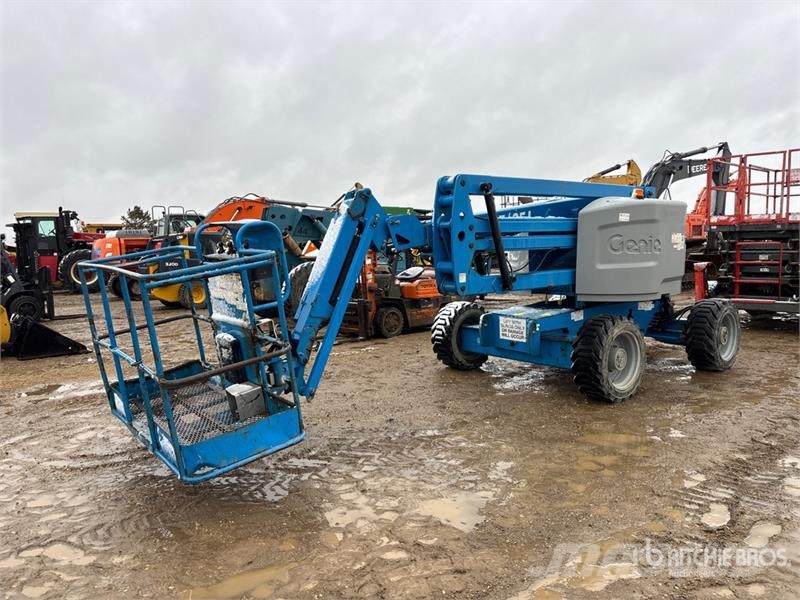 Genie Z45IC 4WD Diesel 45 ft Articulating Boom Lift Körüklü personel platformları