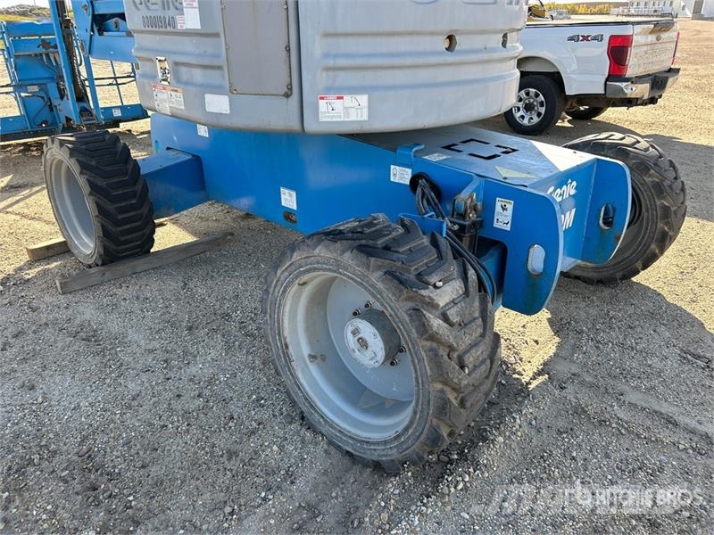 Genie Z60/34 4WD Diesel Articulating Boom Lift (Inoperab Zglobne podizne platforme