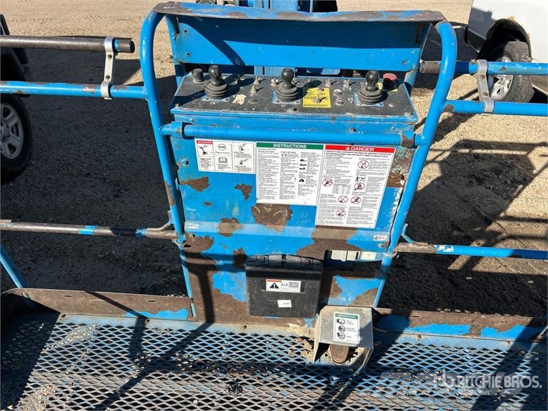 Genie Z60/34 4WD Diesel Articulating Boom Lift (Inoperab Zglobne podizne platforme