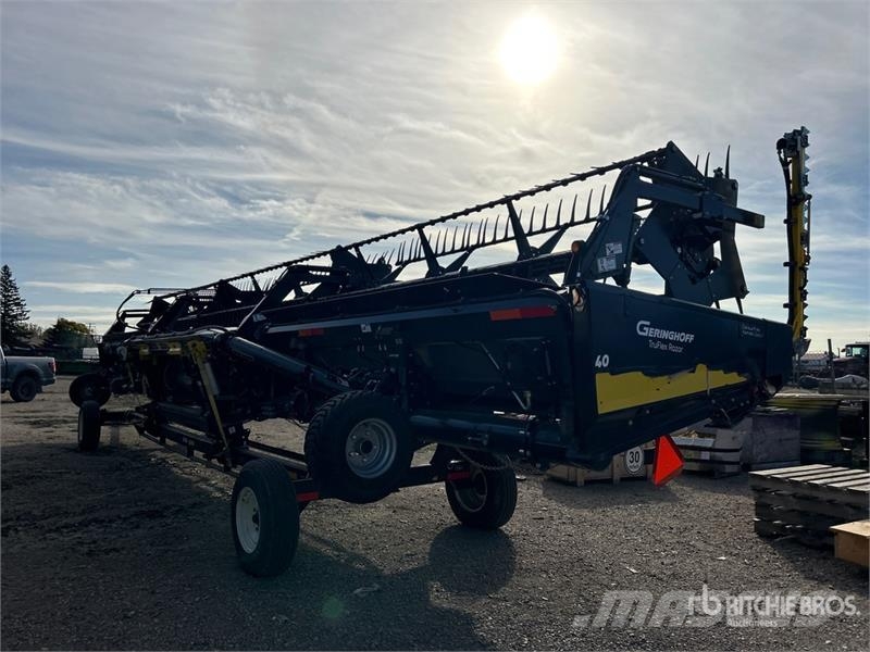Geringhoff TruFlex Razor 40 ft Flex Draper Combine Header Leikkuupöydät