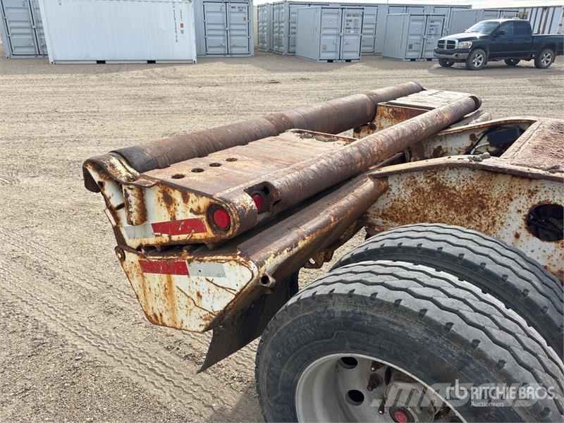  Gerrys 34 ft Tri/A Folding Neck Trailer لوادر منخفضة