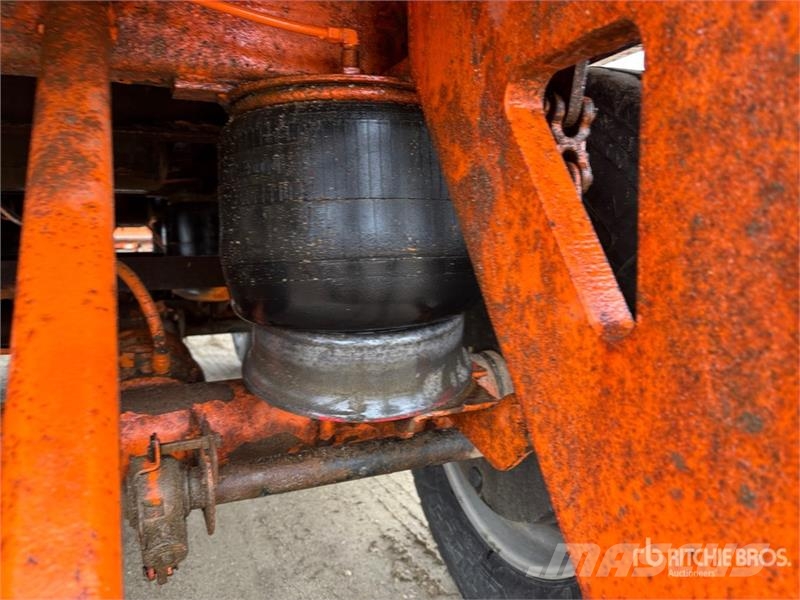Gerrys 53 ft Tri/A Flatbed Oilfield Trailer Processing Equipment