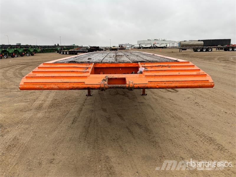 Gerrys 53 ft Tri/A Flatbed Oilfield Trailer Processing Equipment