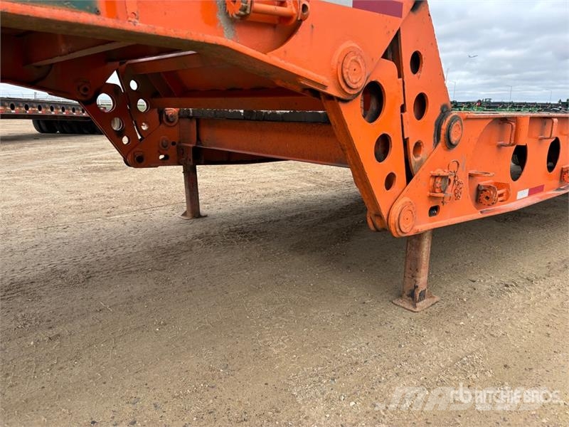  Gerrys 54 ft Tri/A Folding Neck Trailer Низкорамные прицепы