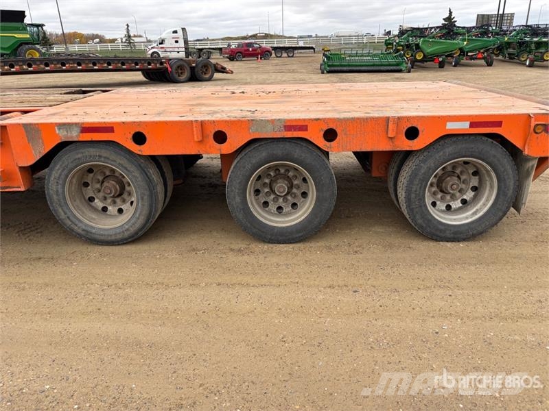  Gerrys 54 ft Tri/A Folding Neck Trailer Низкорамные прицепы