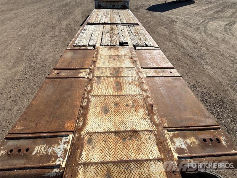 Gerrys KLM205 55 ft Tri/A Folding Neck Trailer Nizki nakladalci