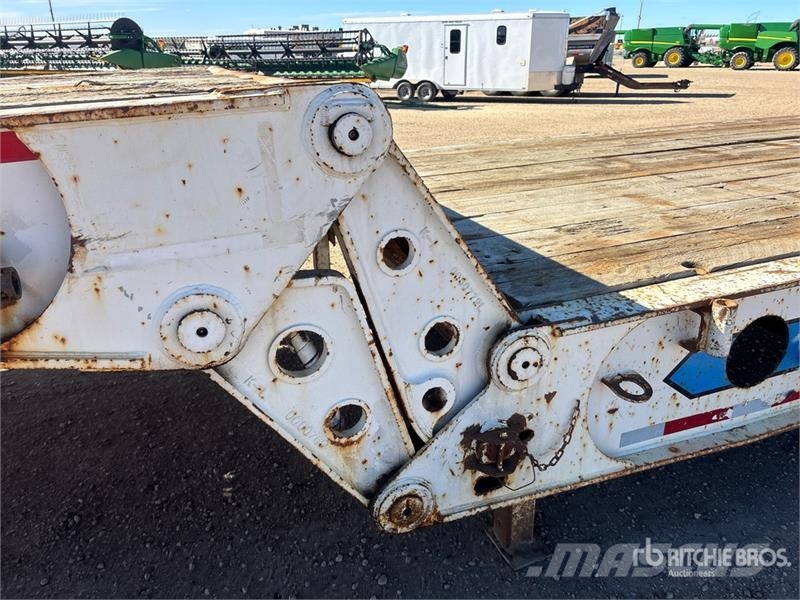 Gerrys KLM205 55 ft Tri/A Folding Neck Trailer Nizki nakladalci