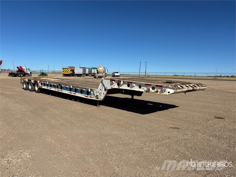 Gerrys KLM205 55 ft Tri/A Folding Neck Trailer Nizki nakladalci