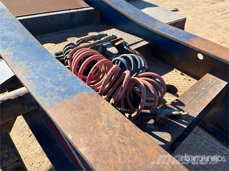 Gerrys T/A Heavy-Haul Jeep Andre hengere