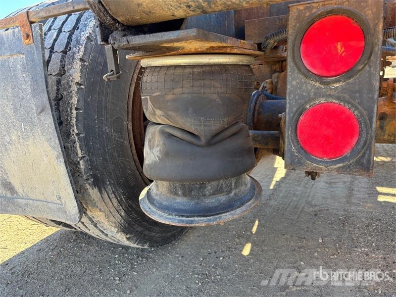 Gerrys T/A Heavy-Haul Jeep Andre hengere