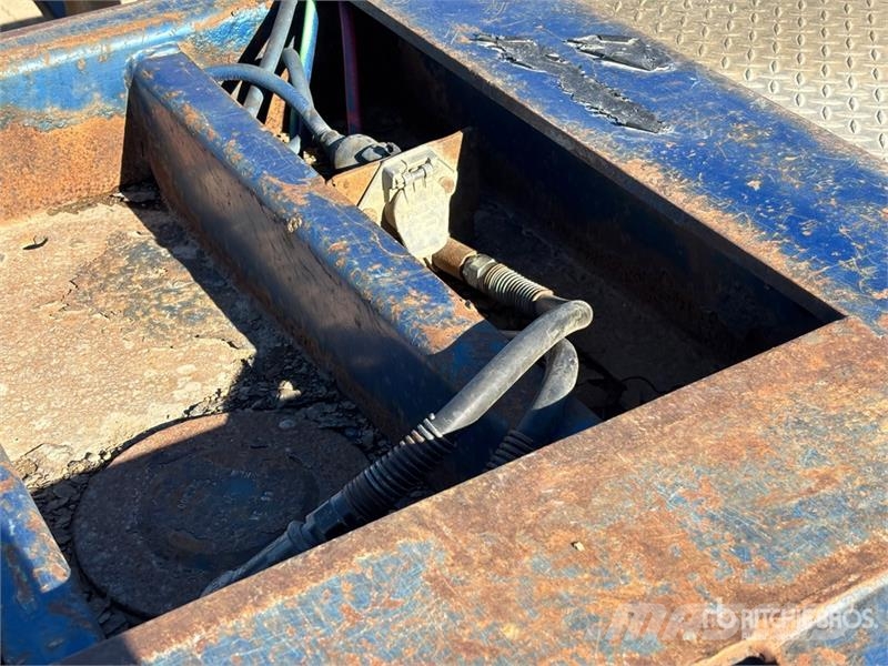 Gerrys T/A Heavy-Haul Jeep Andre hengere