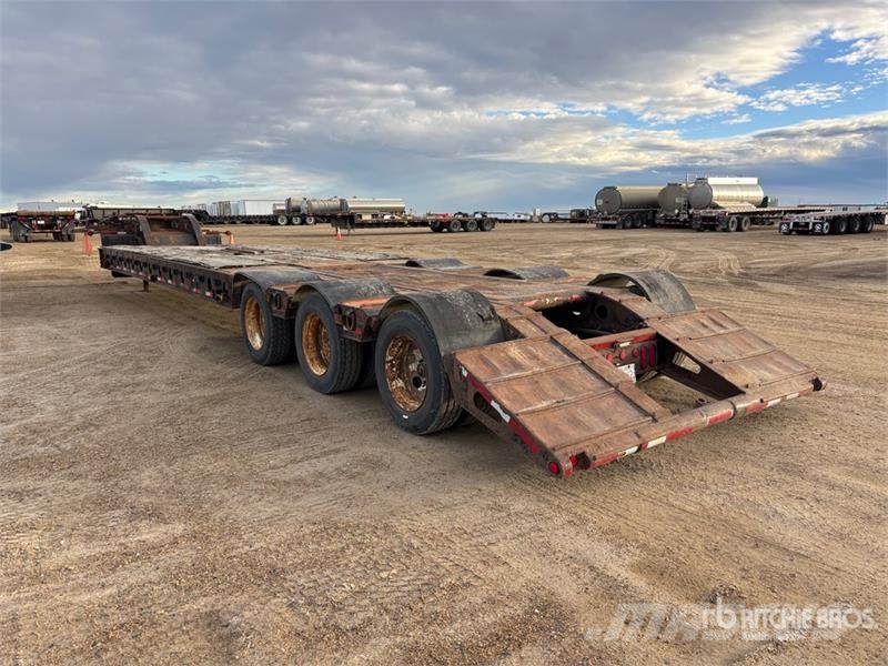 Gerrys Tri/A Lowboy Trailer Низькорамні причепи