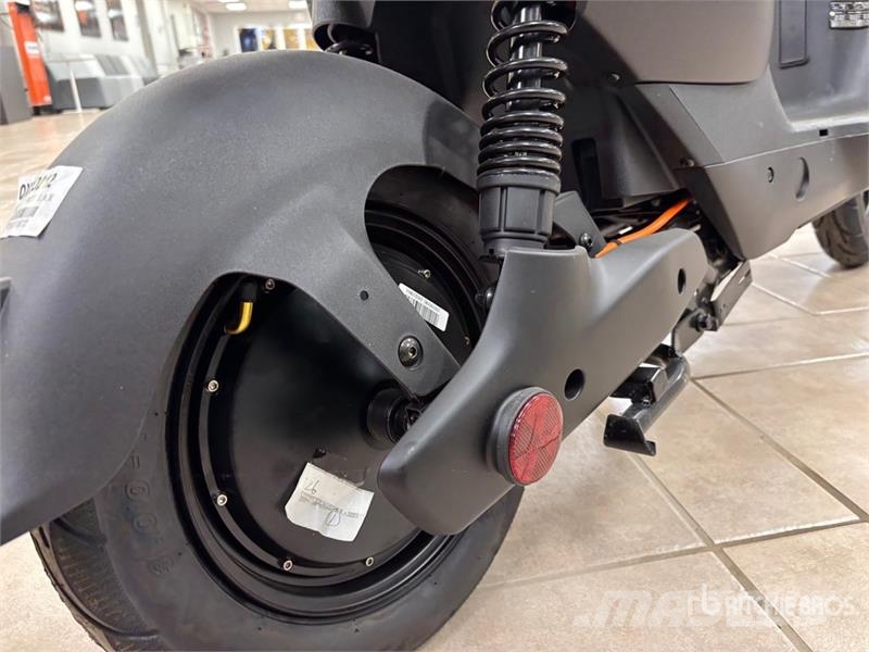 GIO Electric Scooter Квадроциклы