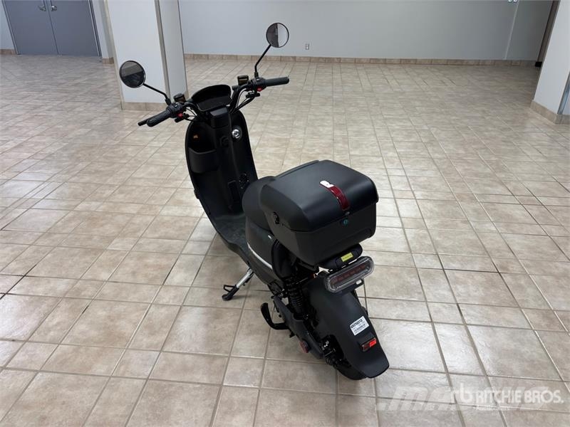 GIO Electric Scooter Квадроциклы