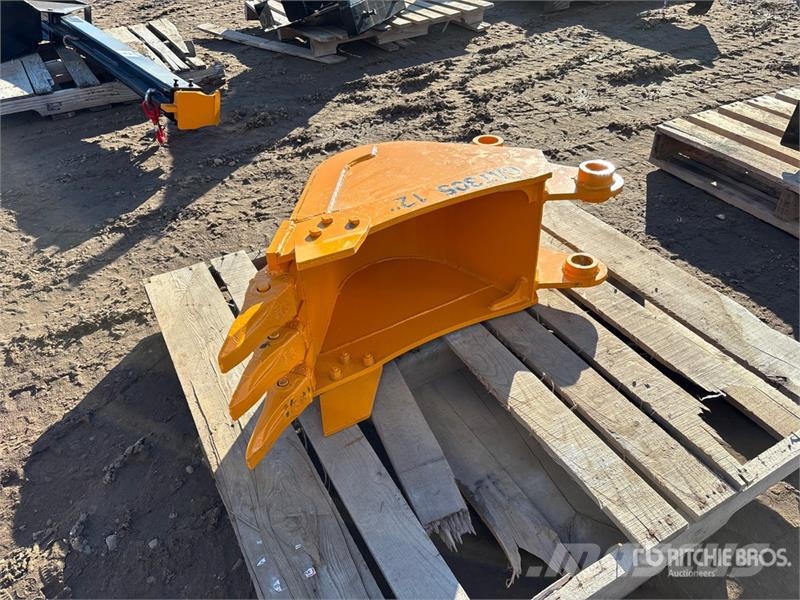 GIYI 12 in Digging Excavator Bucket - Fits Cat 305 Kašike / Korpe