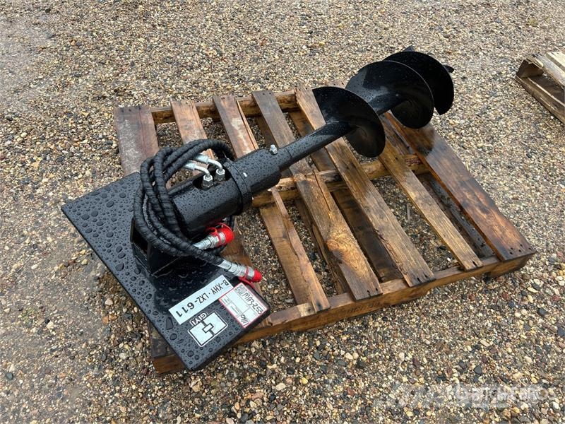 GIYI 12 in Mini Skid Steer Auger (Unused) Vrtalne naprave