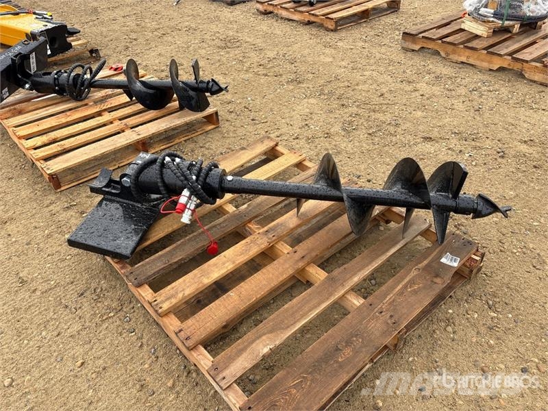 GIYI 12 in Mini Skid Steer Auger (Unused) Boren