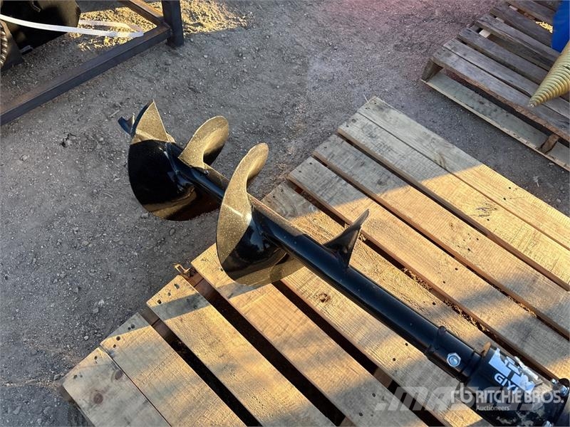 GIYI 12 in Mini Skid Steer Auger (Unused) Навесные гидробуры