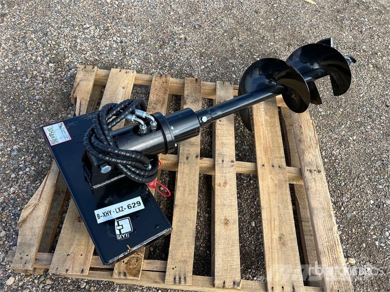 GIYI 12 in Mini Skid Steer Auger (Unused) Vrtalne naprave