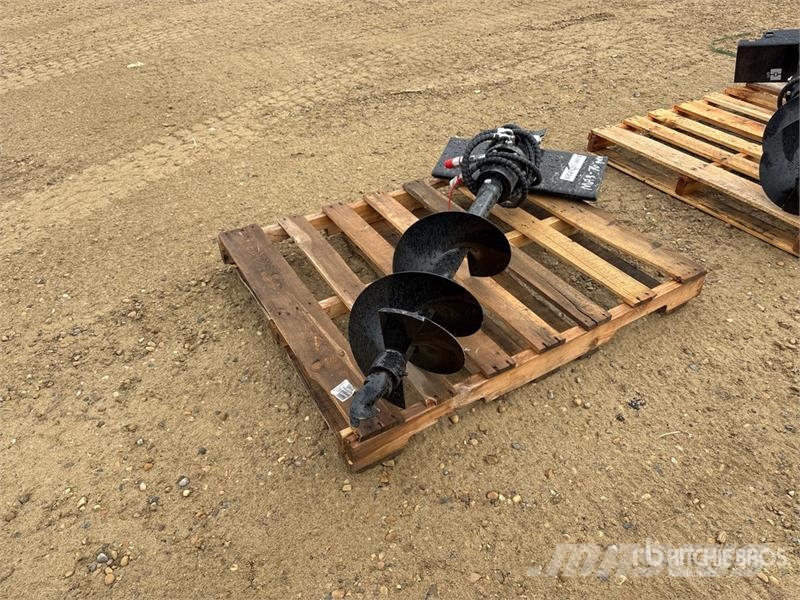 GIYI 12 in Mini Skid Steer Auger (Unused) Boren