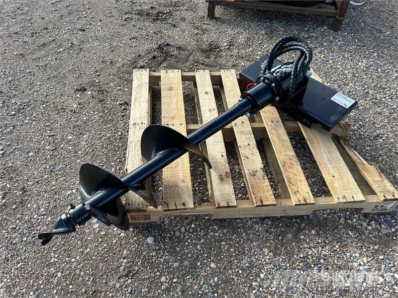 GIYI 12 in Mini Skid Steer Auger (Unused) Vrtalne naprave