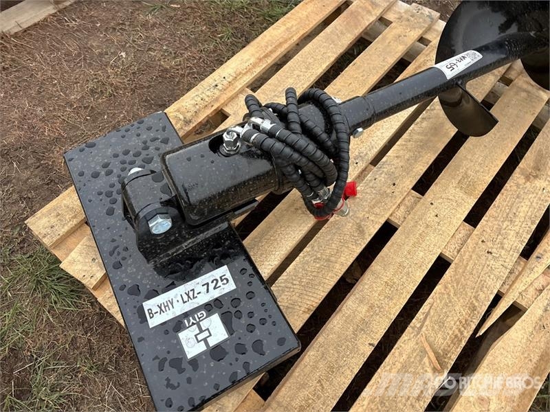  GIYI 12 in Mini Skid Steer Auger (Unused) مثاقيب