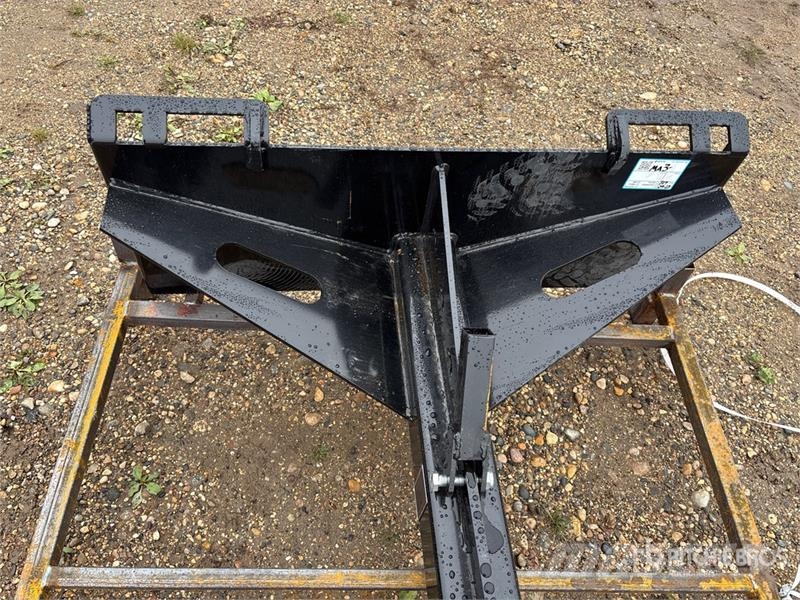 GIYI 131 in Telescopic Skid Steer Boom (Unused) Građevinarstvo – ostalo