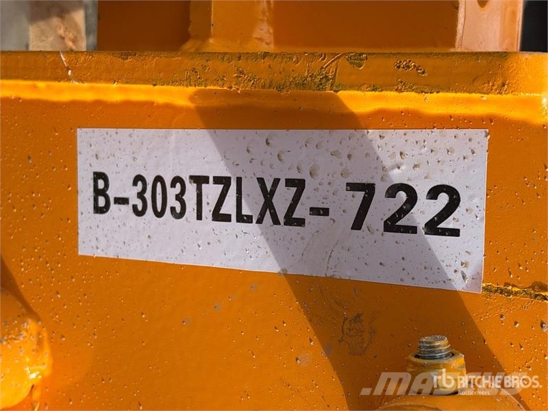  GIYI 16 in Cat 303 Excavator Auger (Unused) مثاقيب